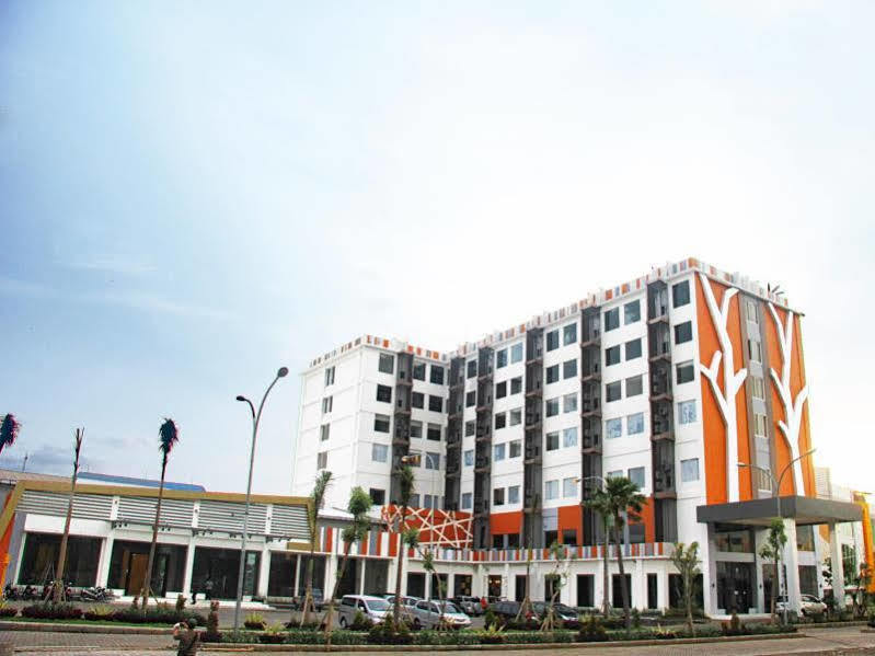 เดอะ ซัน โฮเต็ล เมเดียน Hotel มาดิอุน ภายนอก รูปภาพ